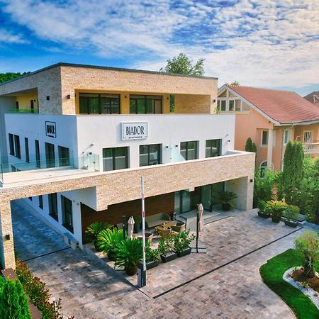 Biador Apartments Oradea Exterior foto